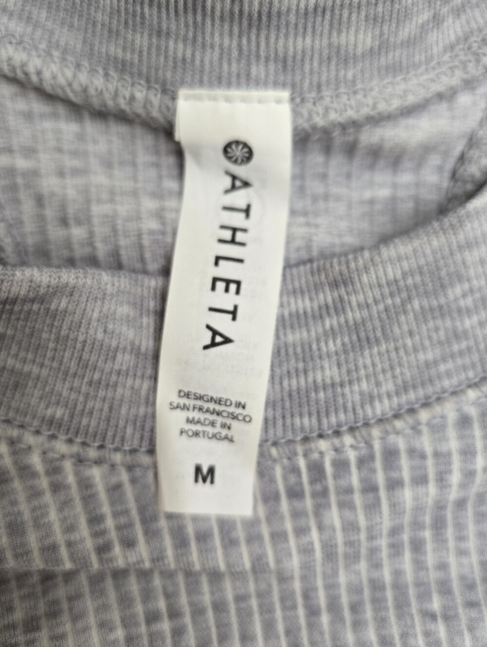 Athleta Renew Racerback Tank Heather Gray Ribbed M - Picture 3 of 6